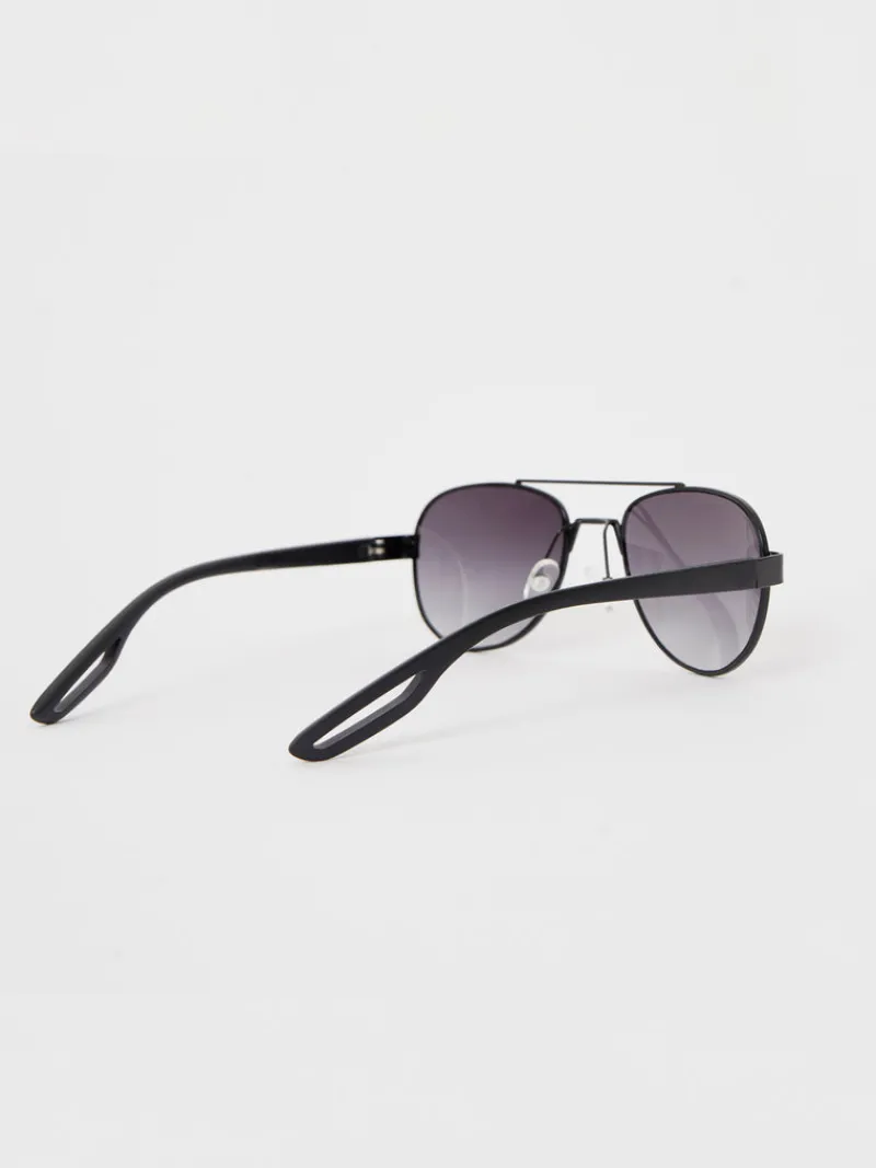 FRENCH CONNECTION Sunglasses<Metal D-Frame Sunglasses Black